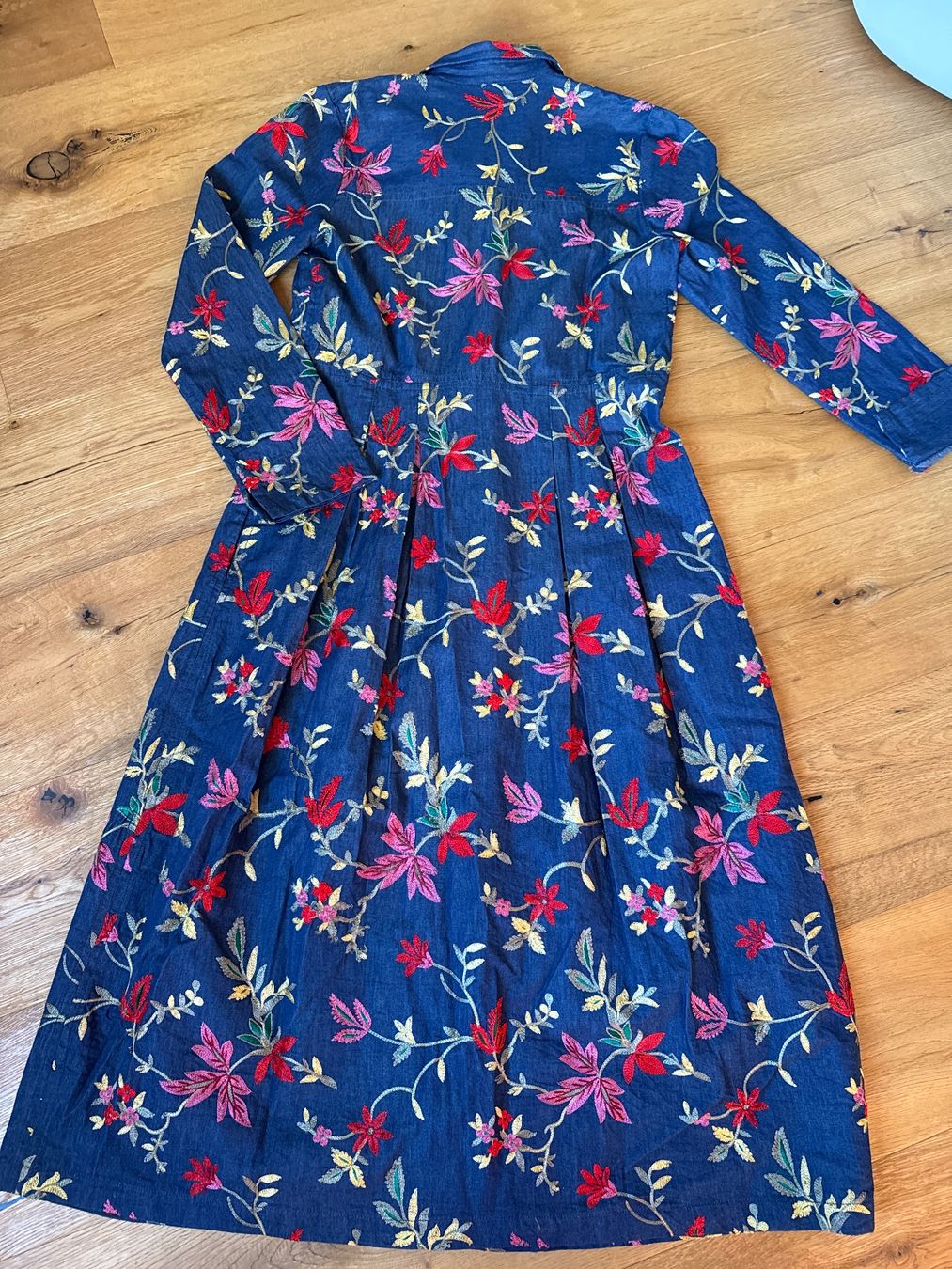 Vestiti: Kleid Tatti – Nuovo (secondo la descrizione) da gurzelen venduto da malu04 6