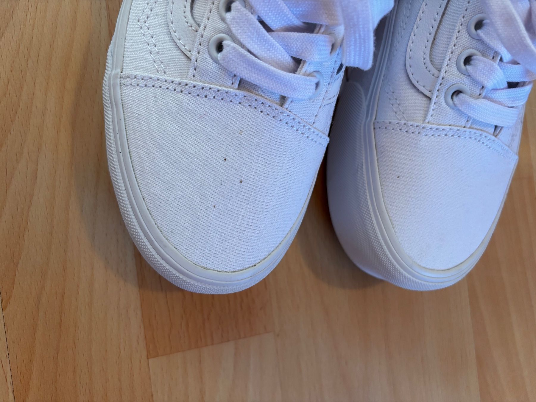 Vans Damenschuhe: Vans Sneaker Old Skool Platform – Gebraucht aus Ettiswil von suesueheck 4