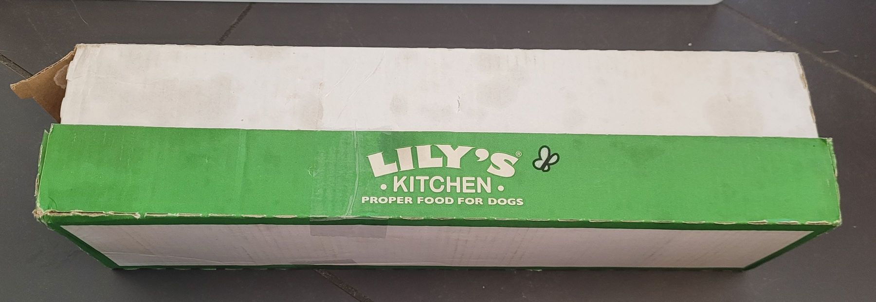 Mangimi: Lily's Kitchen Dog Food Box – Nuovo (secondo la descrizione) da Kappel SO venduto da Matschi86