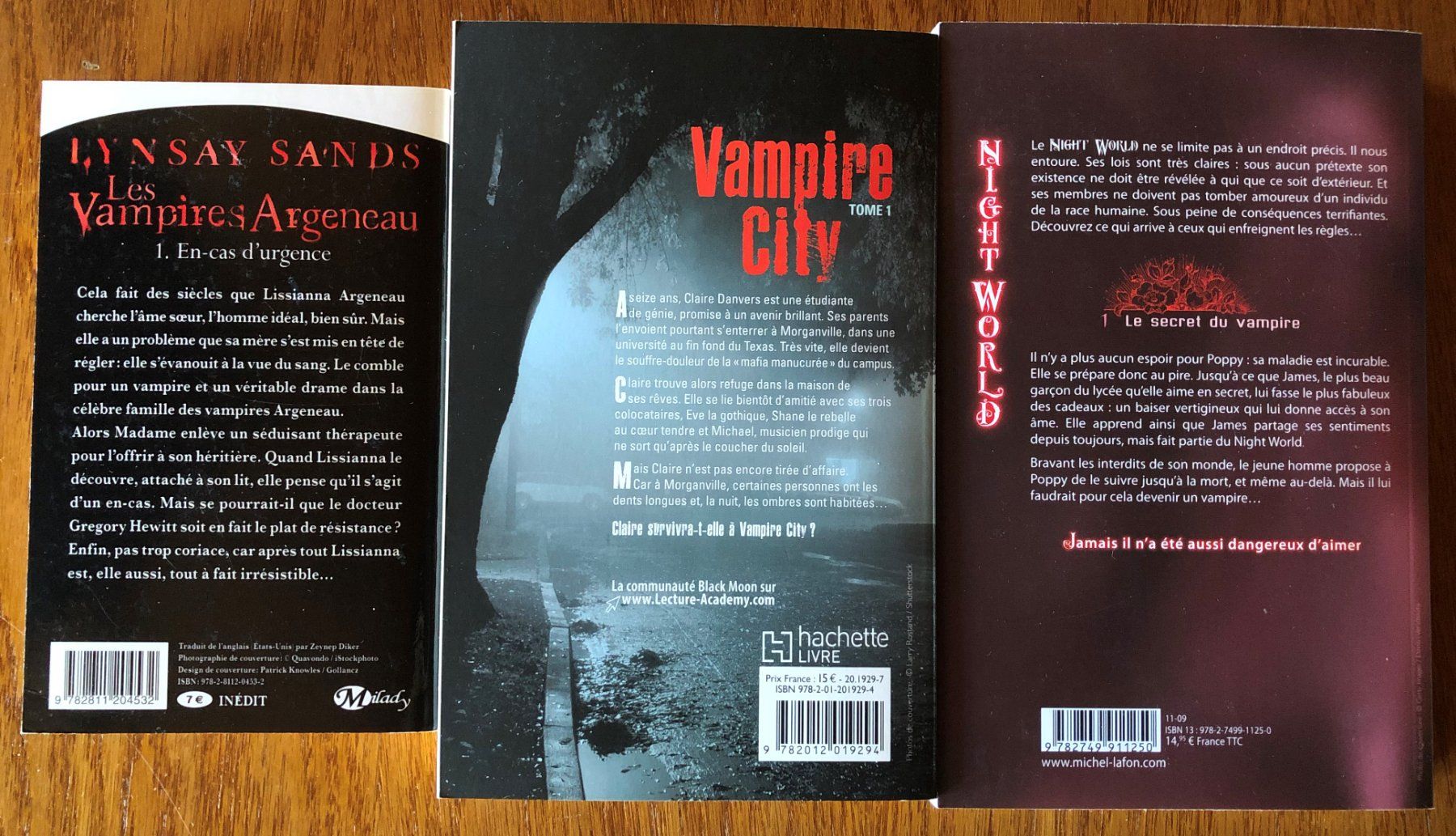Libri: 3 livres de Vampires – Usato da Fribourg venduto da Alexia90 1