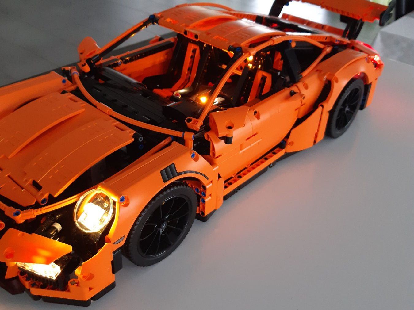 Technics Kit di costruzioni: Lego Technic Porsche GT3 RS 42056 – Usato da lyss venduto da re-mo01 7