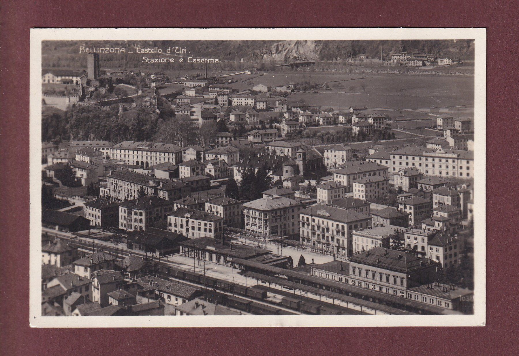 Cartoline postali: BELLINZONA - Stazione e Caserna - 1927 – Usato da Pully venduto da nicecards