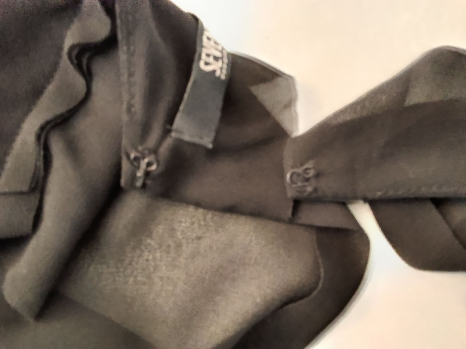 Camicette: Blouse neuve, S, noire, SEVENTY, très belle, polyester – Nuovo e nell'imballaggio originale da Neuchâtel venduto da Virgule50 4