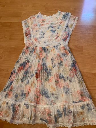 Magnifique robe à fleurs taille 34 ou xs