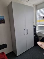 Büroschrank mit 5 Alutablaren, abschliessbar