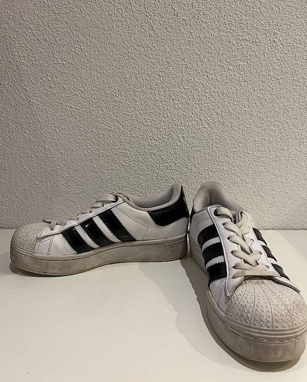 Chaussures femmes: ADIDAS Superstar Grösse 36 – D'occasion à Merenschwand par exclusive4you5634 1