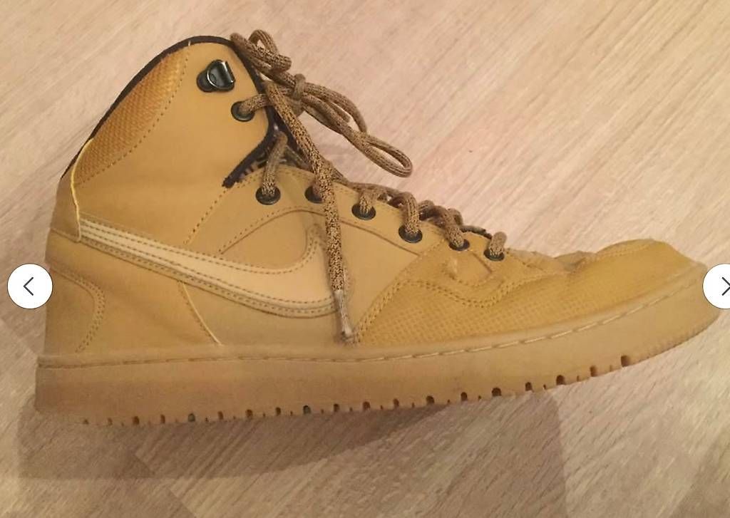 Scarpe da uomo: Nike Schuhe Gr. 42 – Usato da Obernau venduto da Antarctica4 1