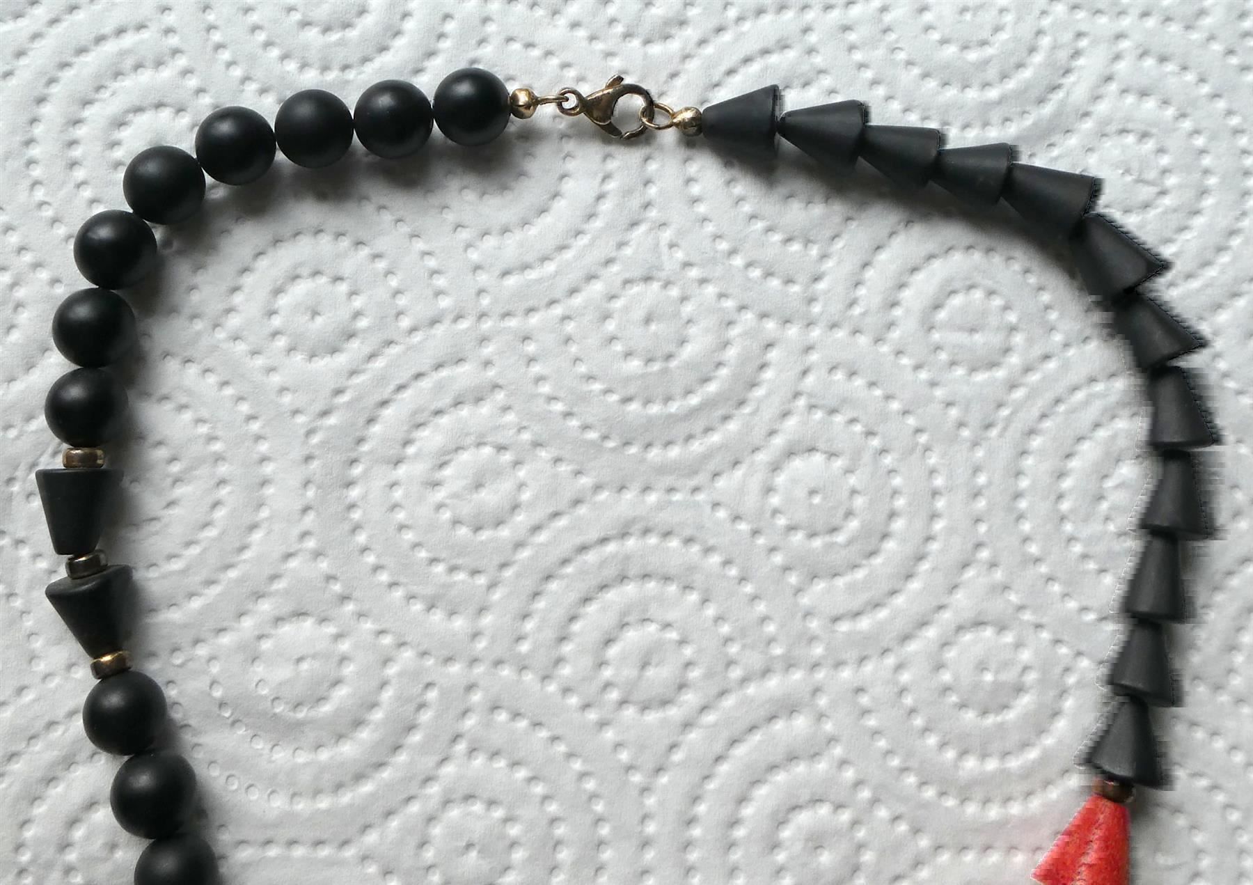 Onyx Catenine: Halskette Onyx matt schwarz Edelstein – Usato da Frauenfeld venduto da dhour 8