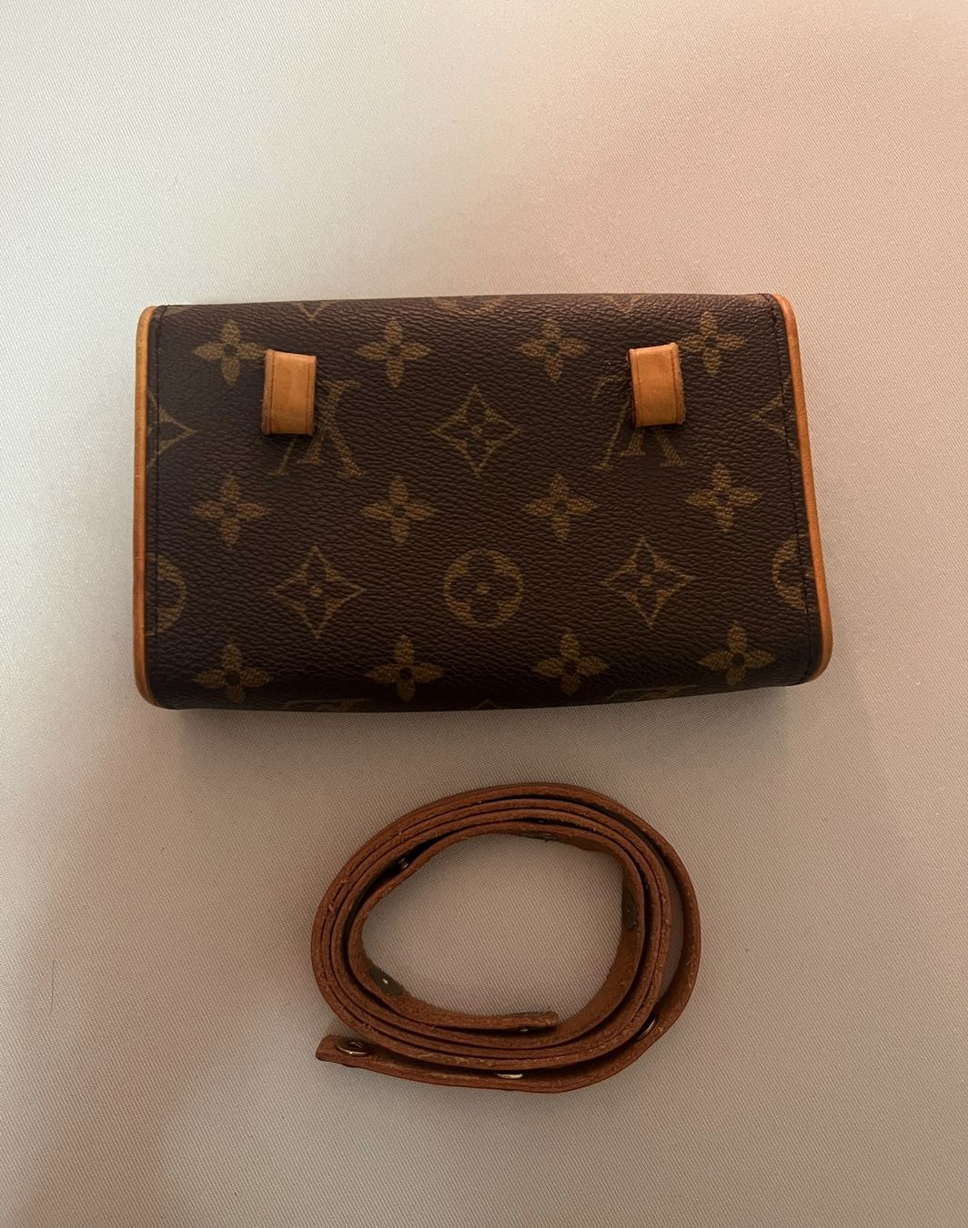 Louis Vuitton Borse da donna: Louis Vuitton Pochette – Nuovo (secondo la descrizione) da Heiden venduto da Sejlaa 1
