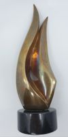 Bronze Skulptur nummeriert  Monogramm TB