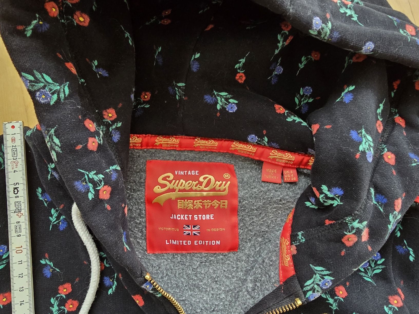 Superdry Giacche: Superdry Sweatshirtjacke – Usato da Laufenburg venduto da may_r2st 2