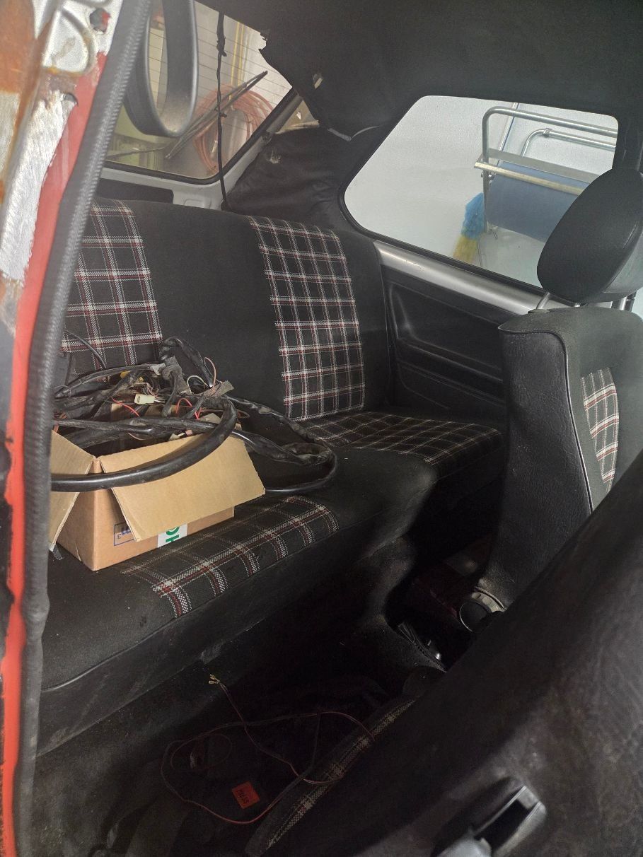 VW Automobili: VW Golf 1 GTI 1.6 1980 – Usato da loveresse venduto da Sam100695 5