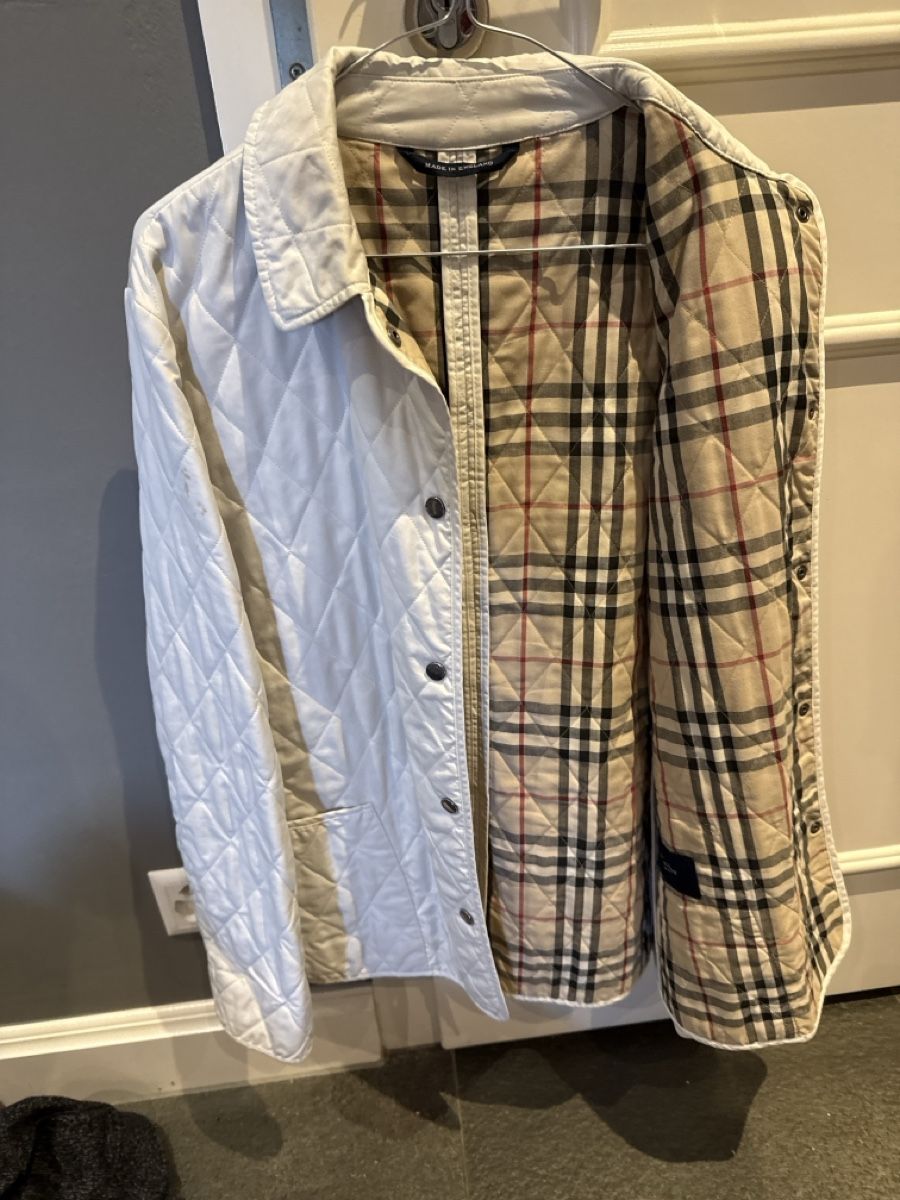 Burberry Mäntel: Burberry Quilted Jacket beige, size S, used – Gebraucht aus Kilchberg ZH von gia_28mq 1