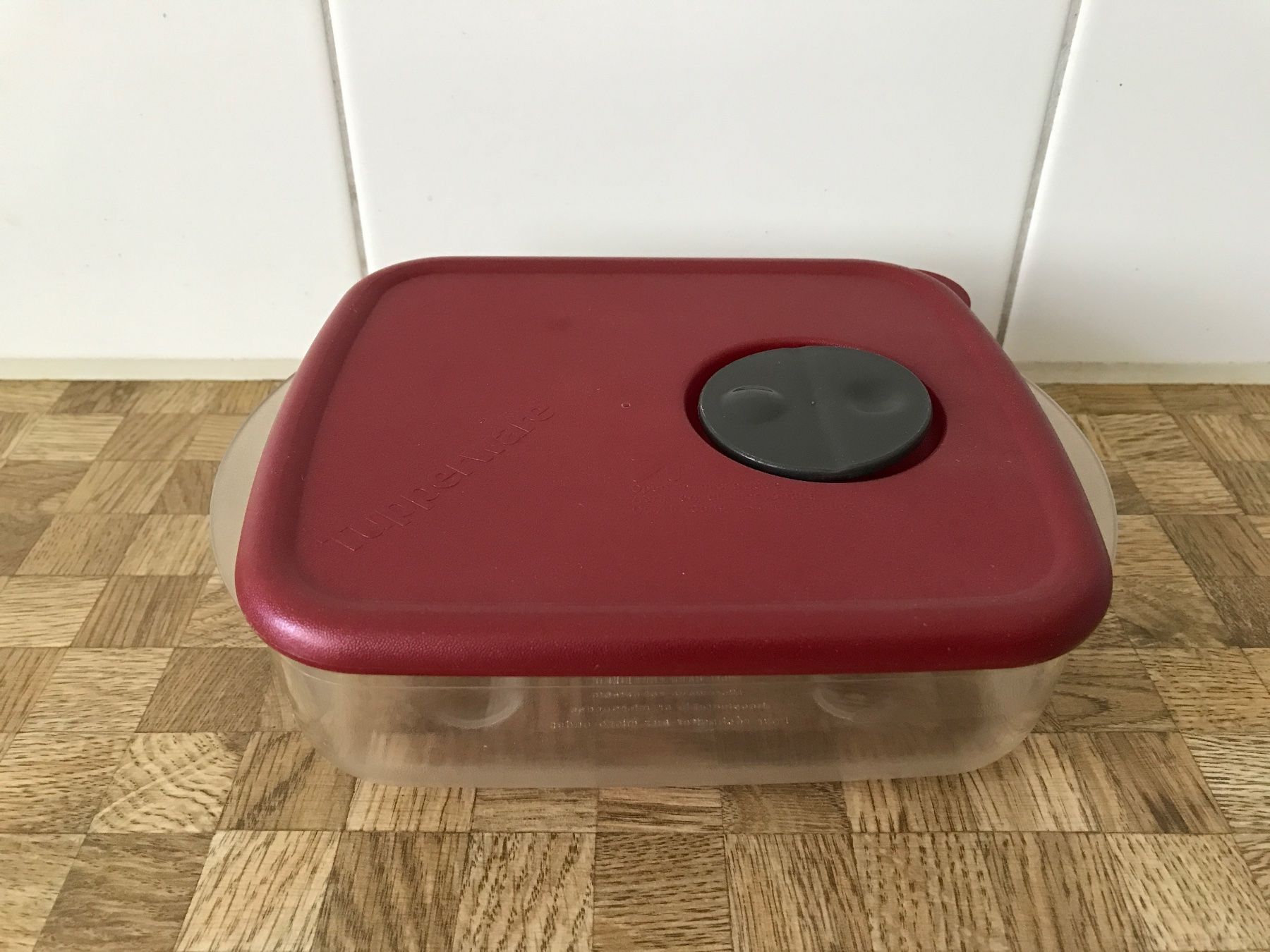 Tupperware Contenitori & Simili: Tupperware für die Mikrowelle – Usato da Birmensdorf ZH venduto da Hilhan