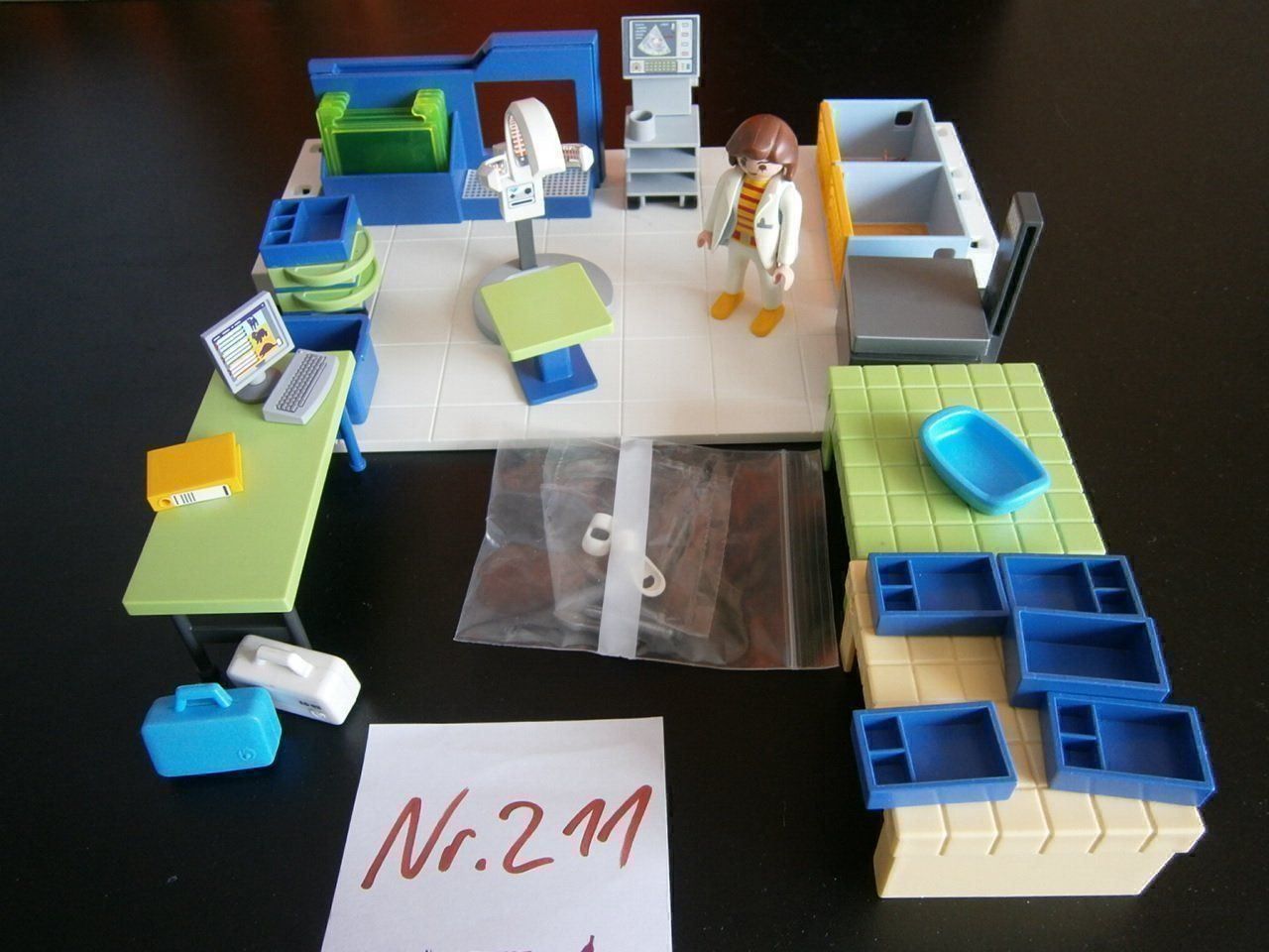Playmobil Giocattoli: Playmobil Tier-Arzt – Usato da Pratteln venduto da 66werni