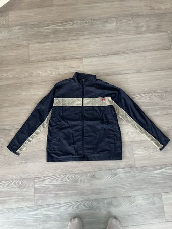 Nike Sportjacke Gr.L (steht aber XL)