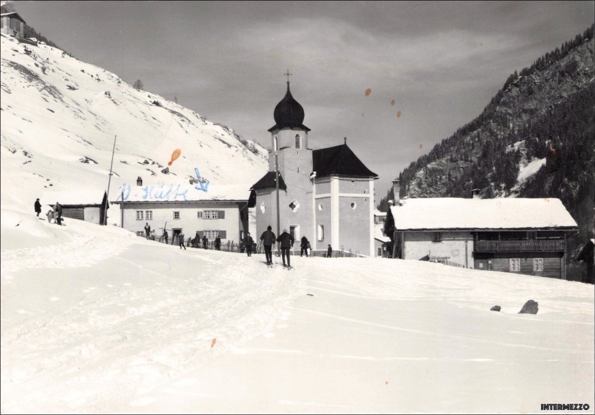 Ansichtskarten: Vals - Camp // Skifahrer // 1969 – Gebraucht aus Basel von intermezzo12