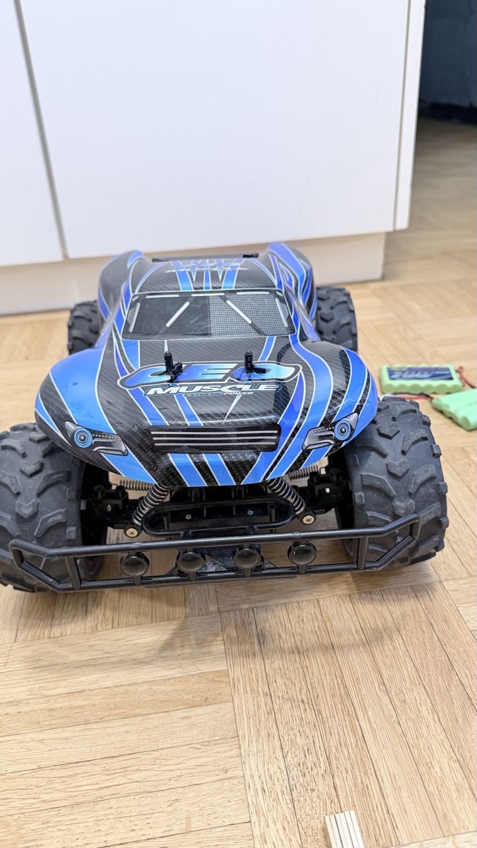 RC Modellbau: CEO Muscle RC Auto 2WD – Gebraucht aus Gossau SG von Ciniman