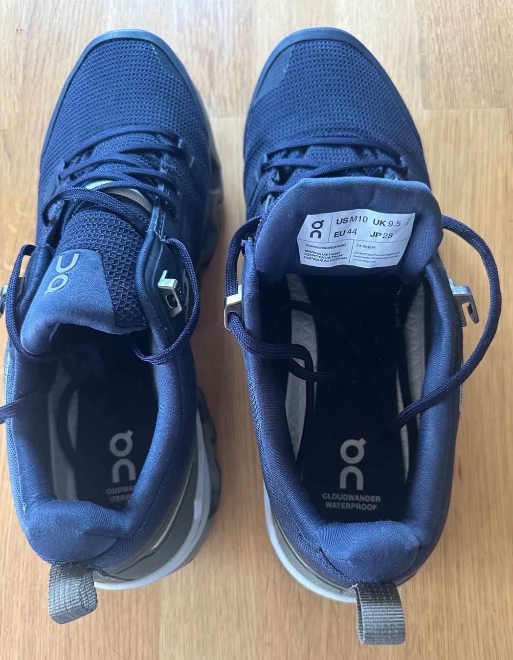 On Chaussures hommes: ON CLOUDWANDER HERREN 44 – D'occasion à Verbier par gue_mmv5 2