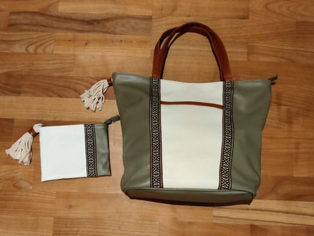 Handtasche mit passender kleiner Clutch