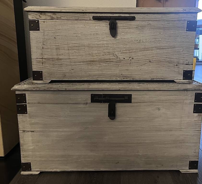 Truhen: 2 Truhen Vintage-Style – Gebraucht aus Chur von Van_Sto 4