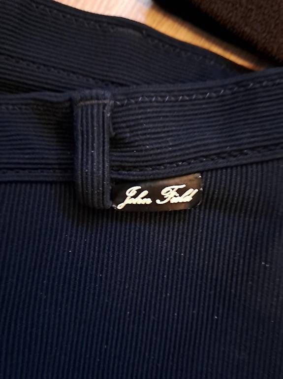 Hosen: Pantalon d'équitation dame taille 38 – Gebraucht aus Payerne von dur_6vmz 1