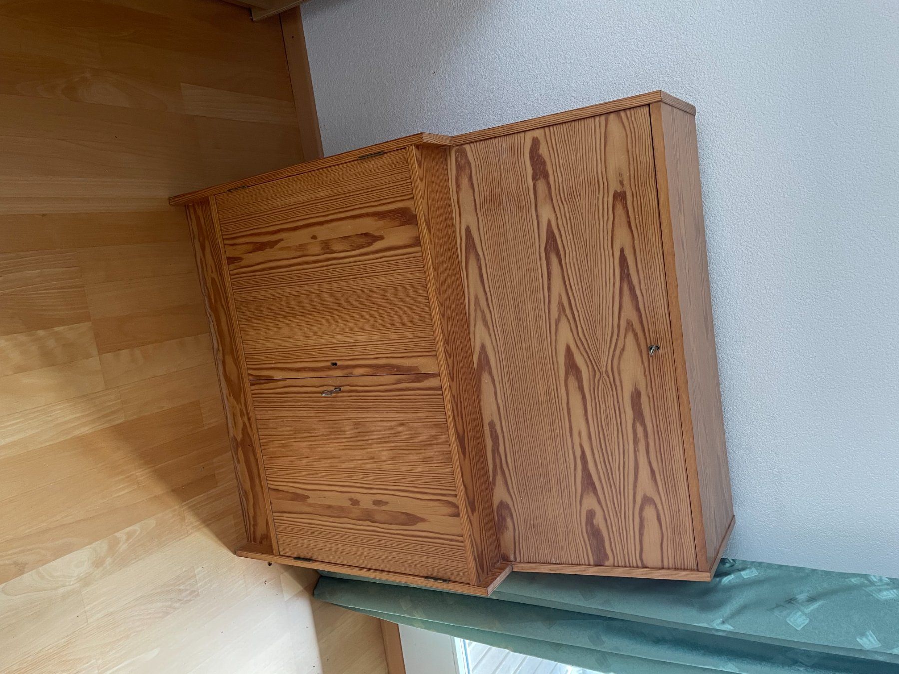 Kommoden: Kommode Holz mit Fächern Sekretär – Gebraucht aus Gachnang von Mathiasbmx6