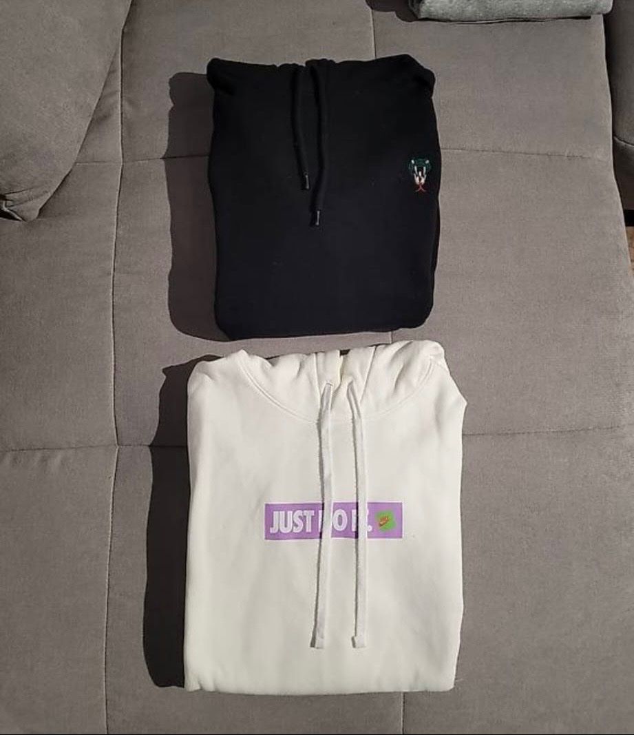 Pulls & Sweat-shirts: Hoodie Grösse L pro Stk. – D'occasion à Urdorf par Daniela028