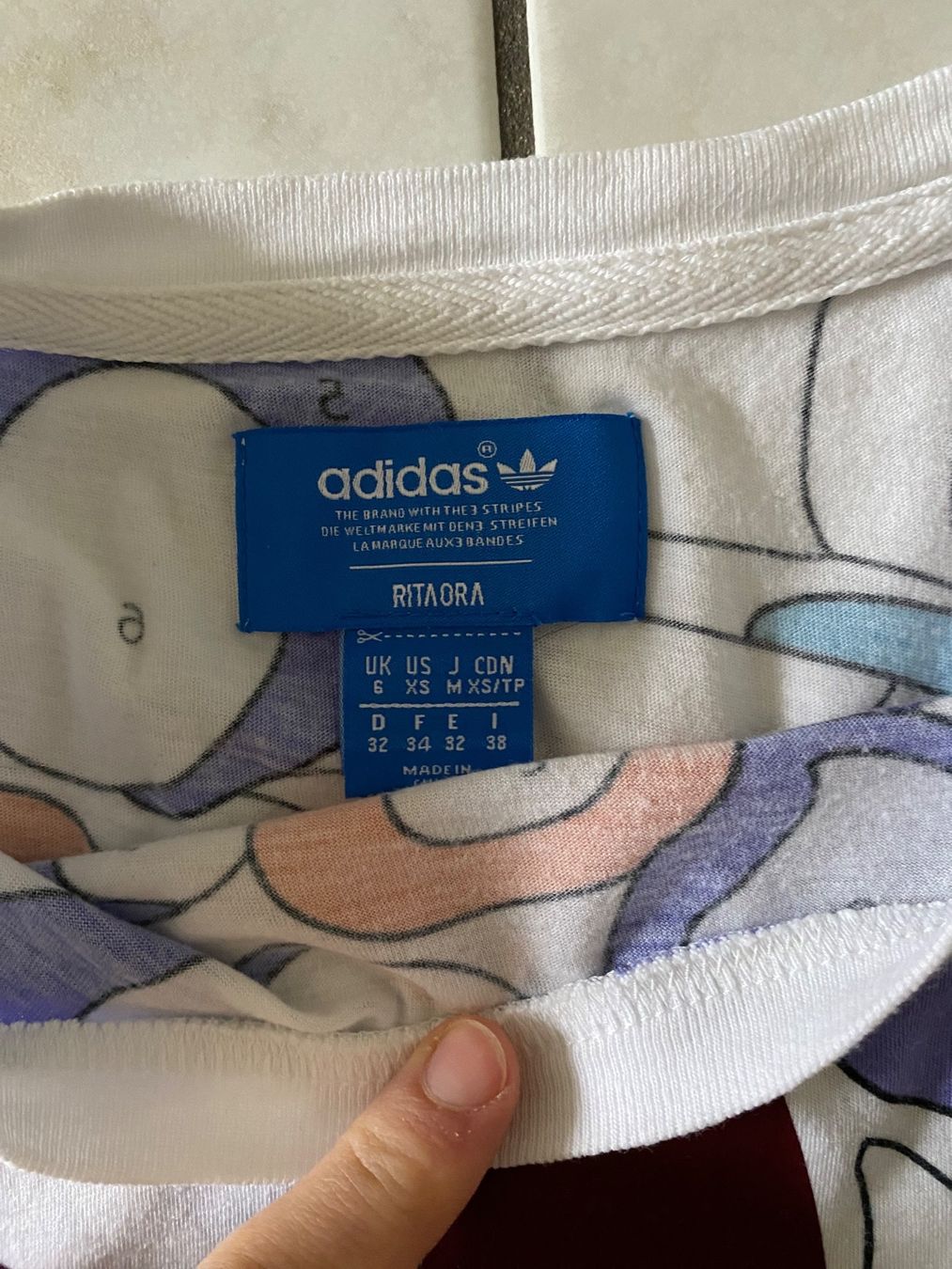Adidas T-shirt: Adidas T-shirt – Usato da Winterthur venduto da m.tix 2