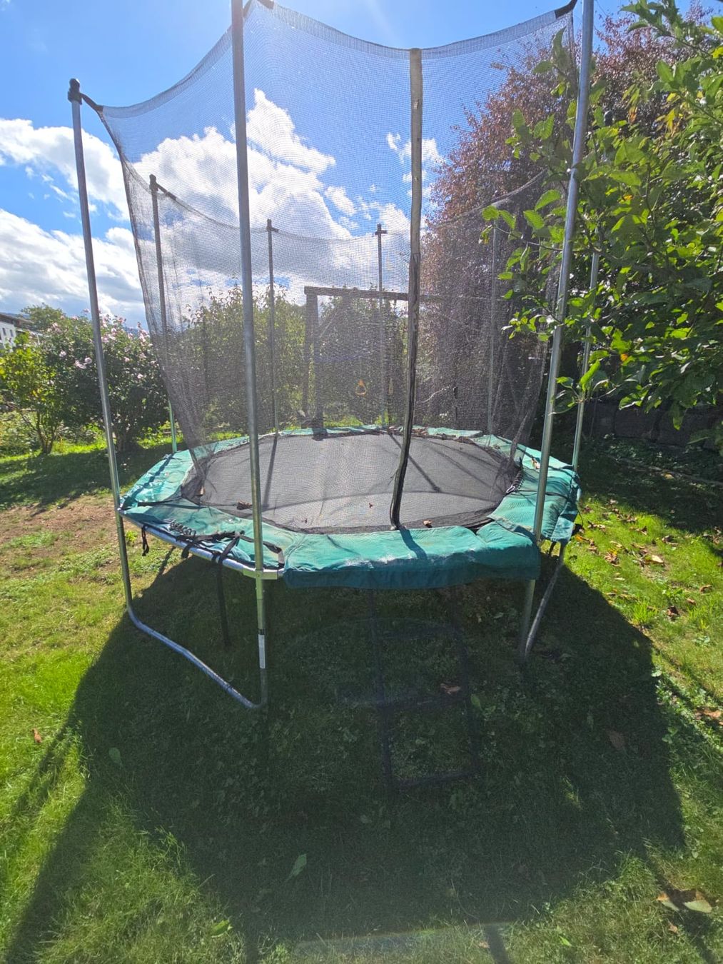 Trampolini: Trampoline extérieur – Usato da Delémont venduto da bouboute01 1