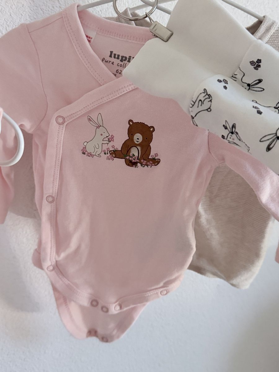 Kleiderpakete & -sets: Süsse Baby Kleidung Gr62 / Mädchen – Neu (gemäss Beschreibung) aus Rheinfelden von car_67zz 4