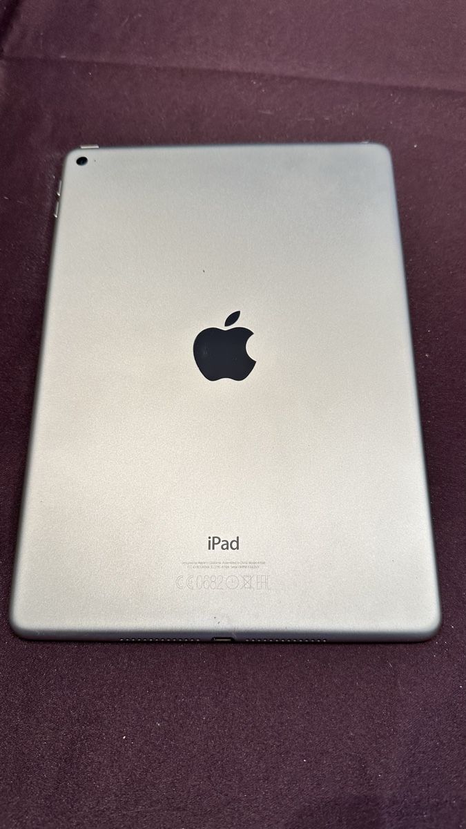 Apple Tablettes PC: iPad Air 2 16Go Wifi – D'occasion à MEYRIN par Allegro2022 1