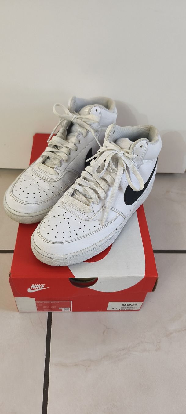 Herrenschuhe: Nike Schuhe weiss – Gebraucht aus cadenazzo von fresia2010