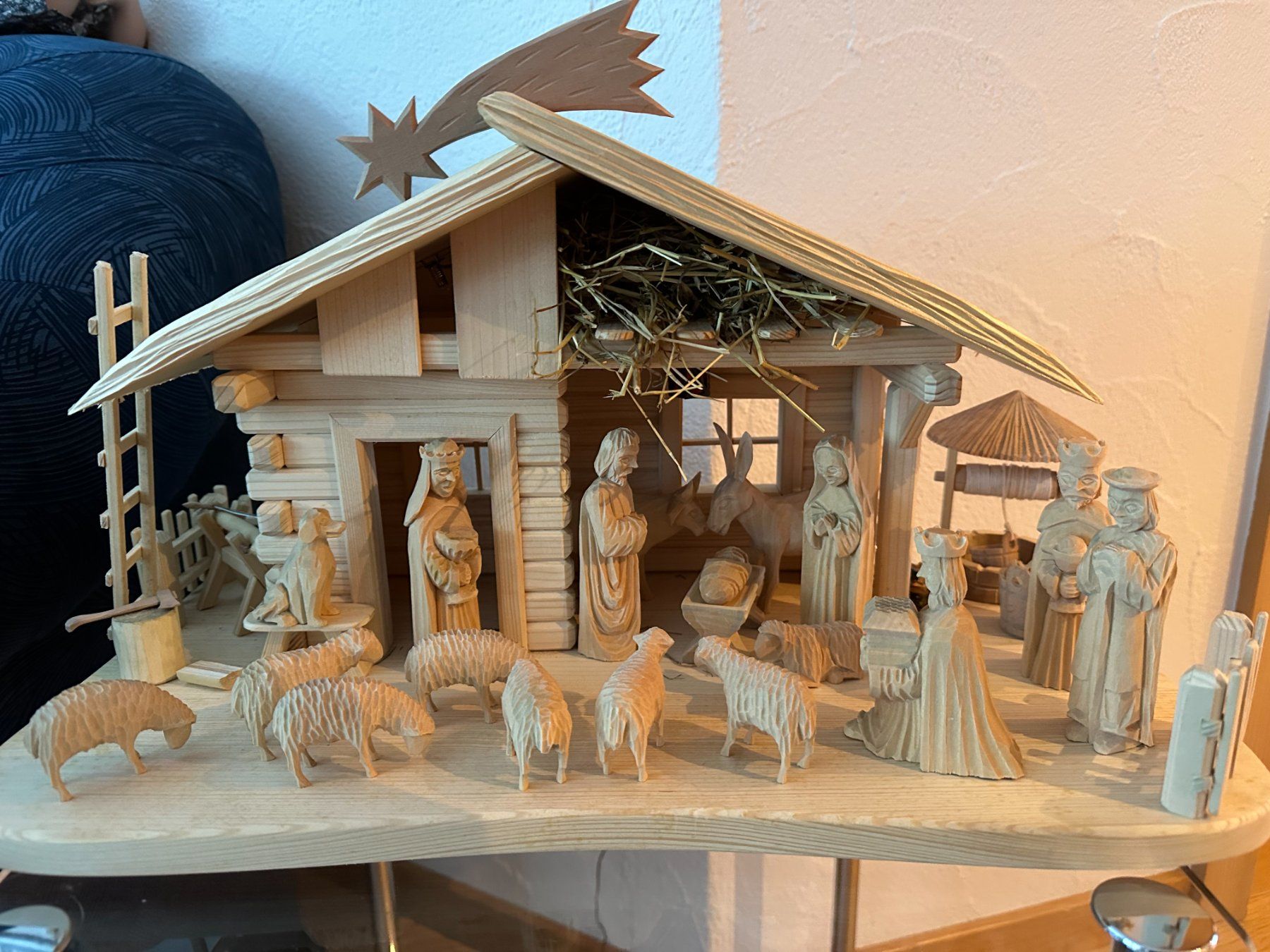 Tutte le decorazioni: Weihnachtskrippe – Usato da Mühlethal venduto da Buntfarbe