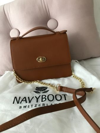 Navyboot Umhängetasche Leder braun