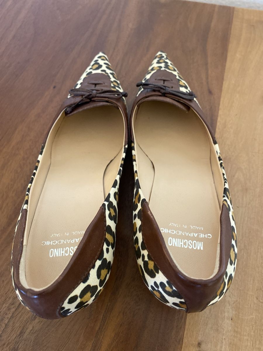 Moschino Scarpe da donna: Moschino-Pumps, echtes Leder, Leomuster, 37.5 – Nuovo (secondo la descrizione) da Zürich venduto da Klusek_2019 9