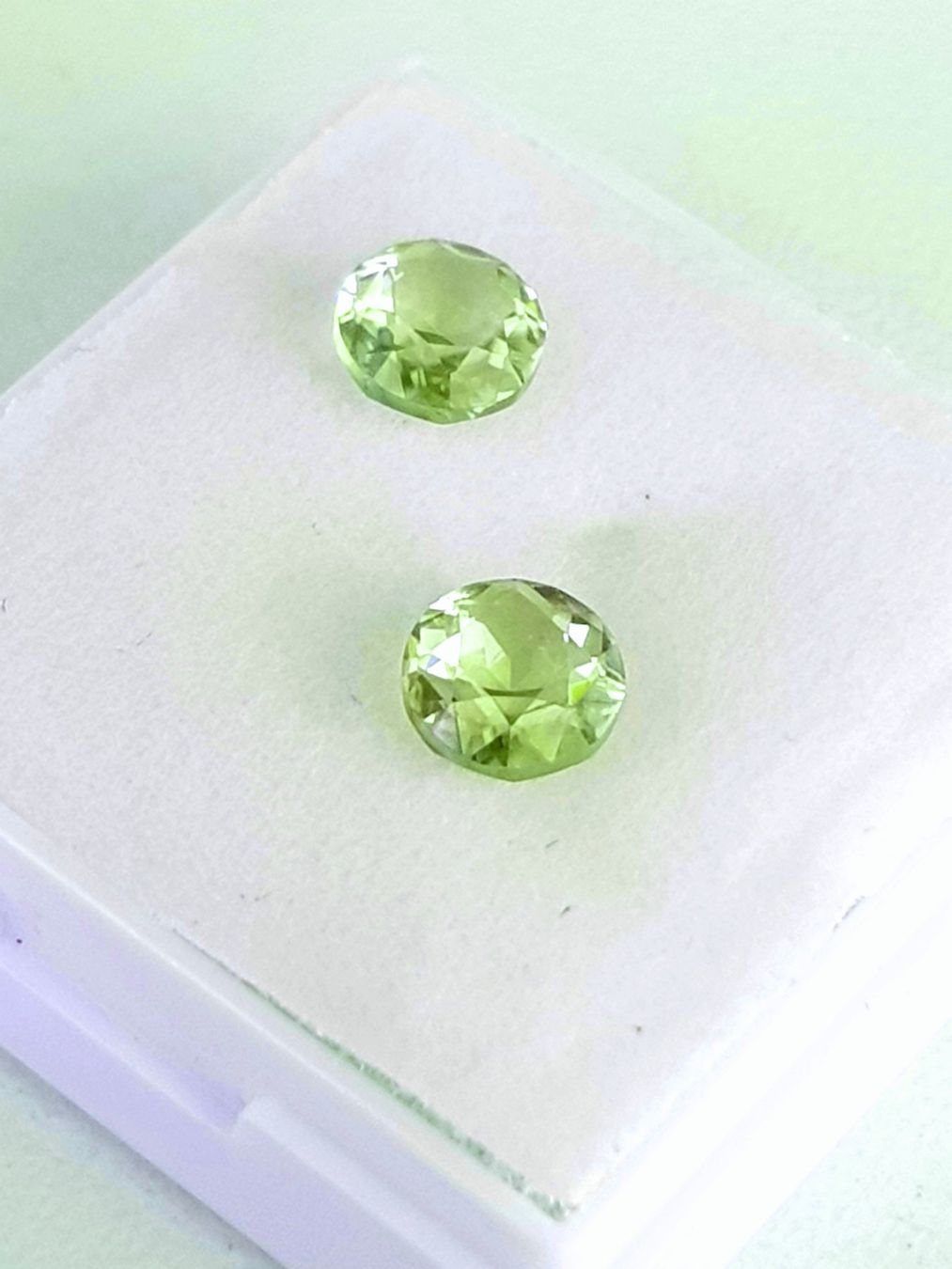 Pietre preziose: Csarite,Diaspore Farbwechsel – Nuovo (secondo la descrizione) da Wolhusen venduto da toni079 4