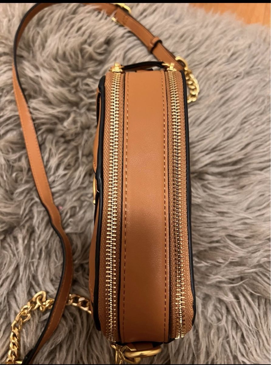 Guess Borse da donna: Damen Guess Tasche NEU – Nuovo e nell'imballaggio originale da Luzern venduto da doj_t68f 3