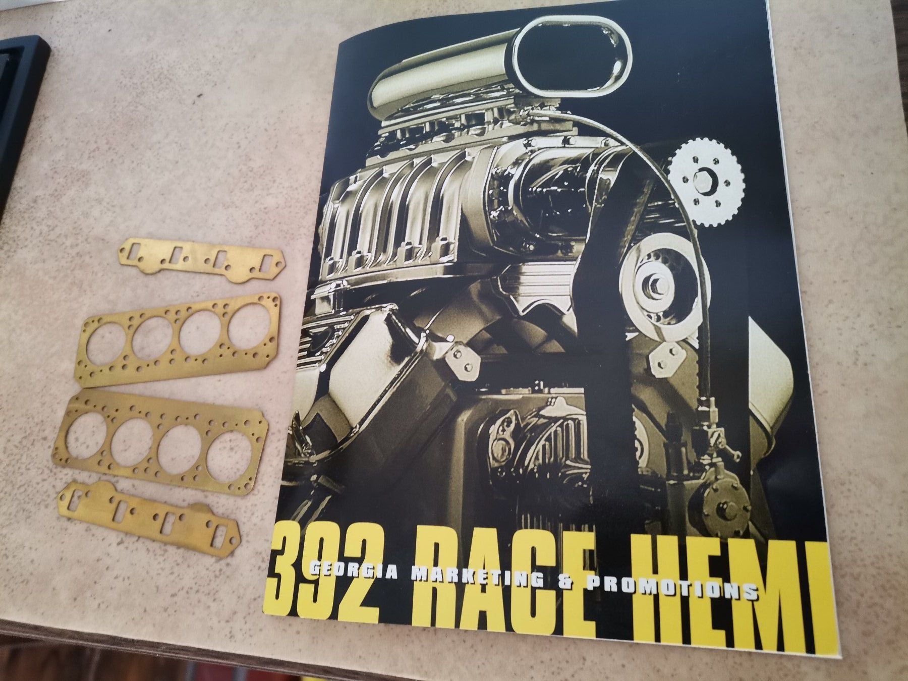 Kit di modellismo & Modellini statici: Hemi-V8-Rennmotor 392, 1:6 – Usato da Oftringen venduto da Esthiboy 4