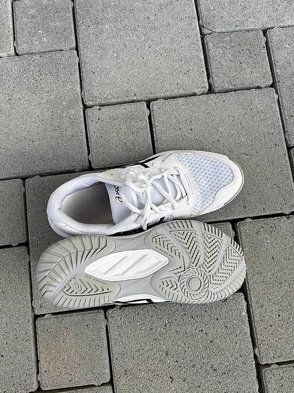 Scarpe da donna: Asics Schuhe,Gr 39, Top – Usato da Hittnau venduto da ant_s5mh 3