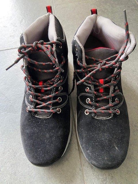 Scarpe da uomo: Winterschuhe schwarz, Gr. 42 – Nuovo (secondo la descrizione) da Langnau am Albis venduto da unke68 1