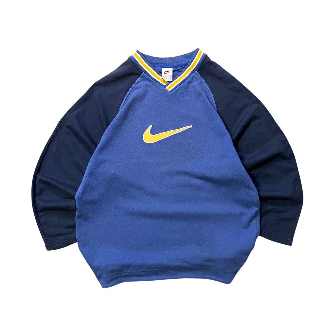 Nike Maglioni & Felpe: Vintage Nike Sweat (L) – Usato da Chamoson venduto da Sapoloshop