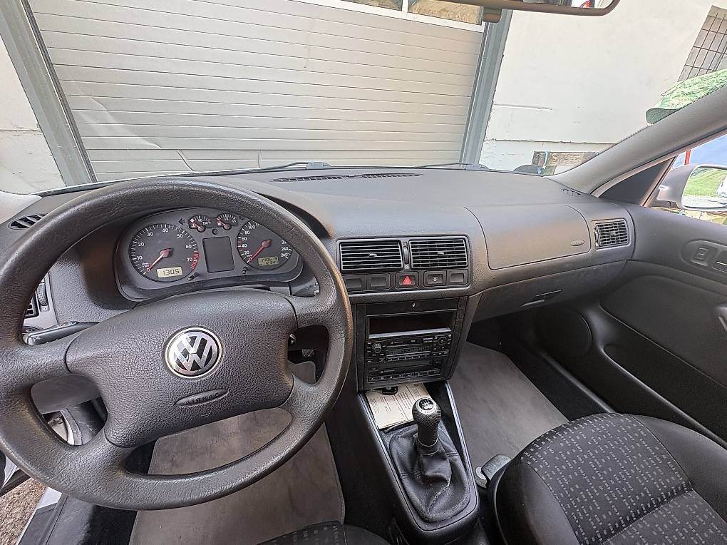 VW Autos: VW Golf 4 Motion 2.0 Benzin – Gebraucht aus Brunnen von sch_wn9q 3