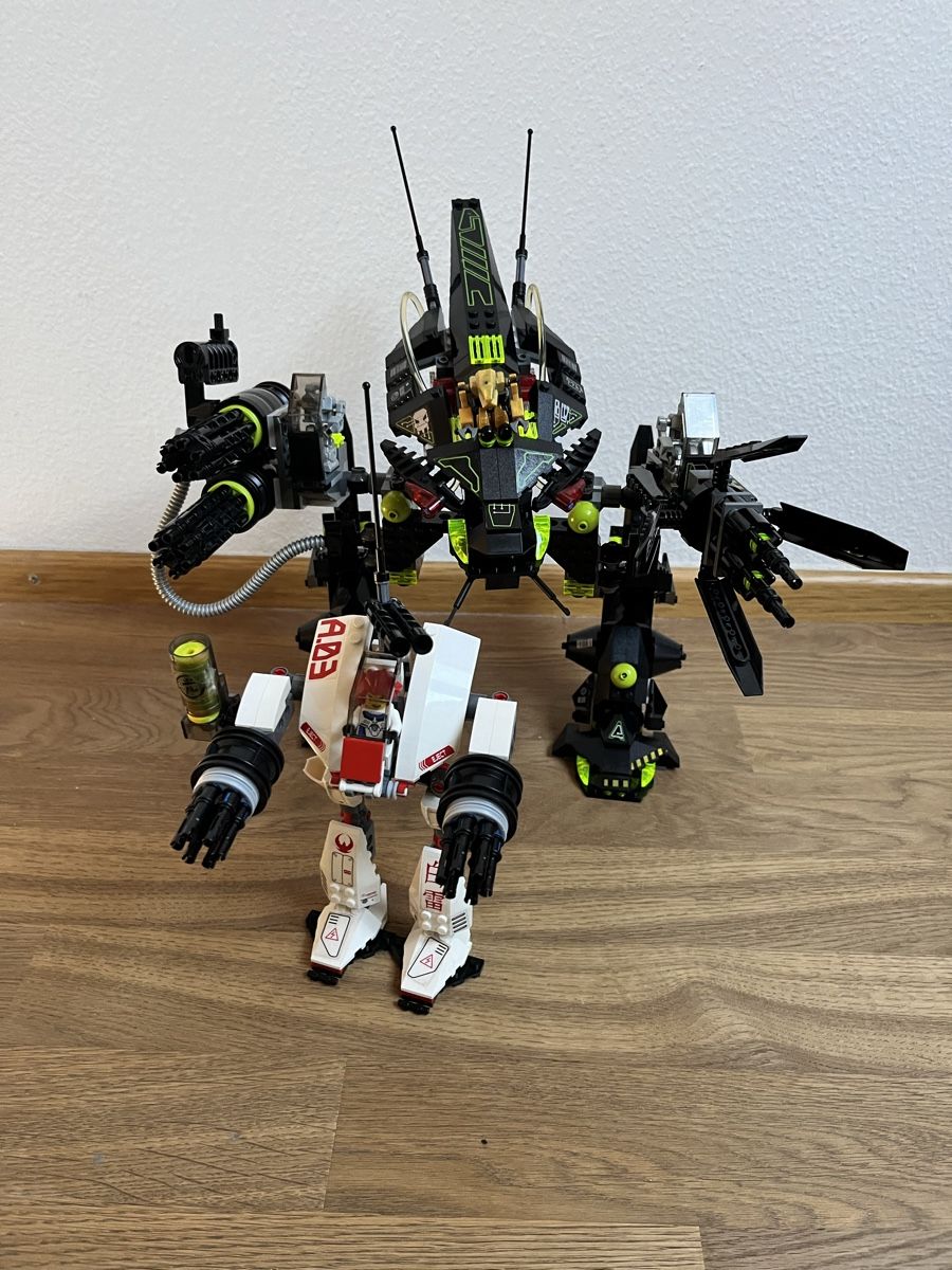 Lego Kit di costruzioni: Lego Exo-Force 7713:  Bridge Walker vs. White Lightning – Usato da Liestal venduto da jos_mt92