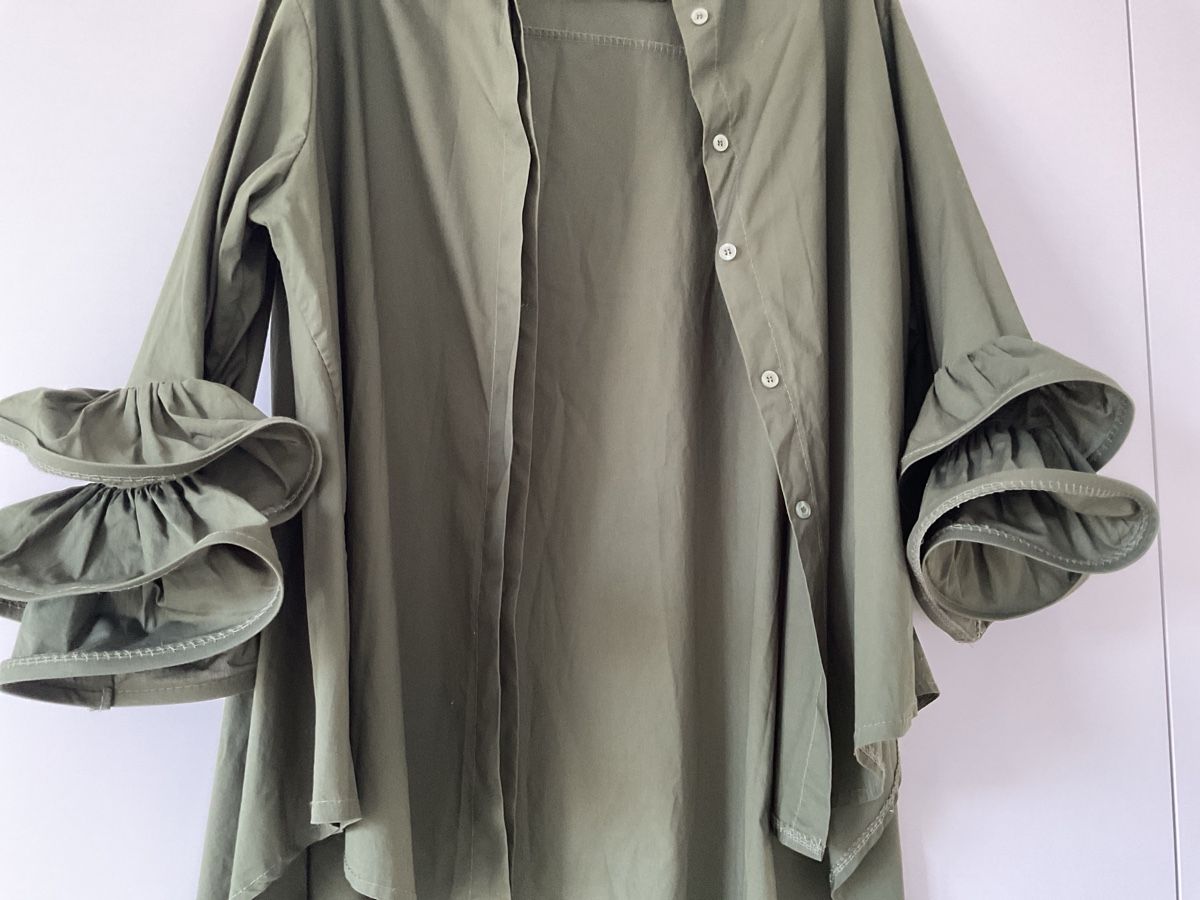 Blusen: Damenbluse oliv – Gebraucht aus Stein am Rhein von man_zr9n 3