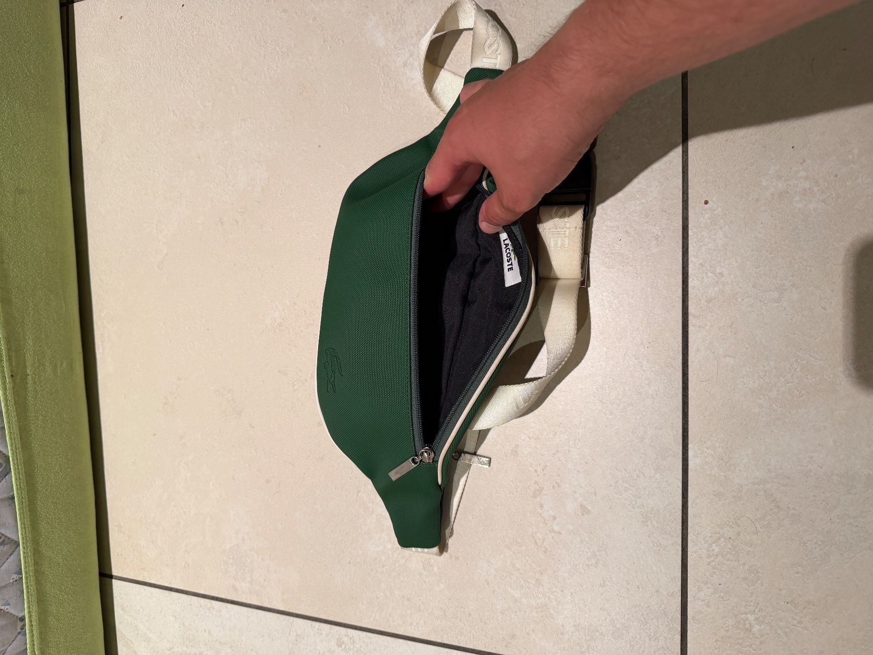 Lacoste Sacs: Lacoste Bauchtasche – D'occasion à Emmen par Thoka1531 2