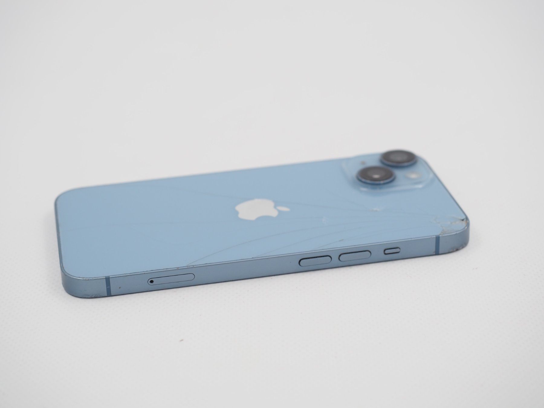 Apple Telefoni cellulari / Smartphones: APPLE iPhone 14 iCloud gesperrt  (26062715) – Difettoso da Zürich venduto da fundsachenverkauf 7