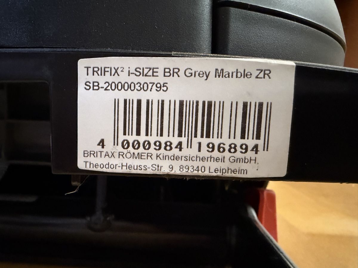 Britax Römer Seggiolini per auto: Kindersitz Britax RÖMER – Usato da Sion venduto da stefur86 2