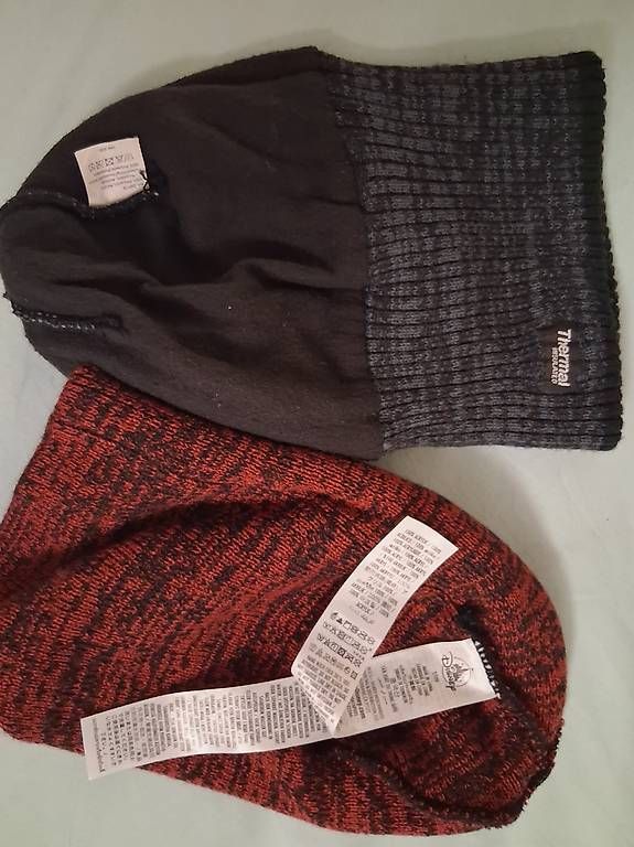 Hüte, Mützen & Caps: Bonnets divers – Gebraucht aus Corcelles-le-Jorat von Fashion_Unfold 4