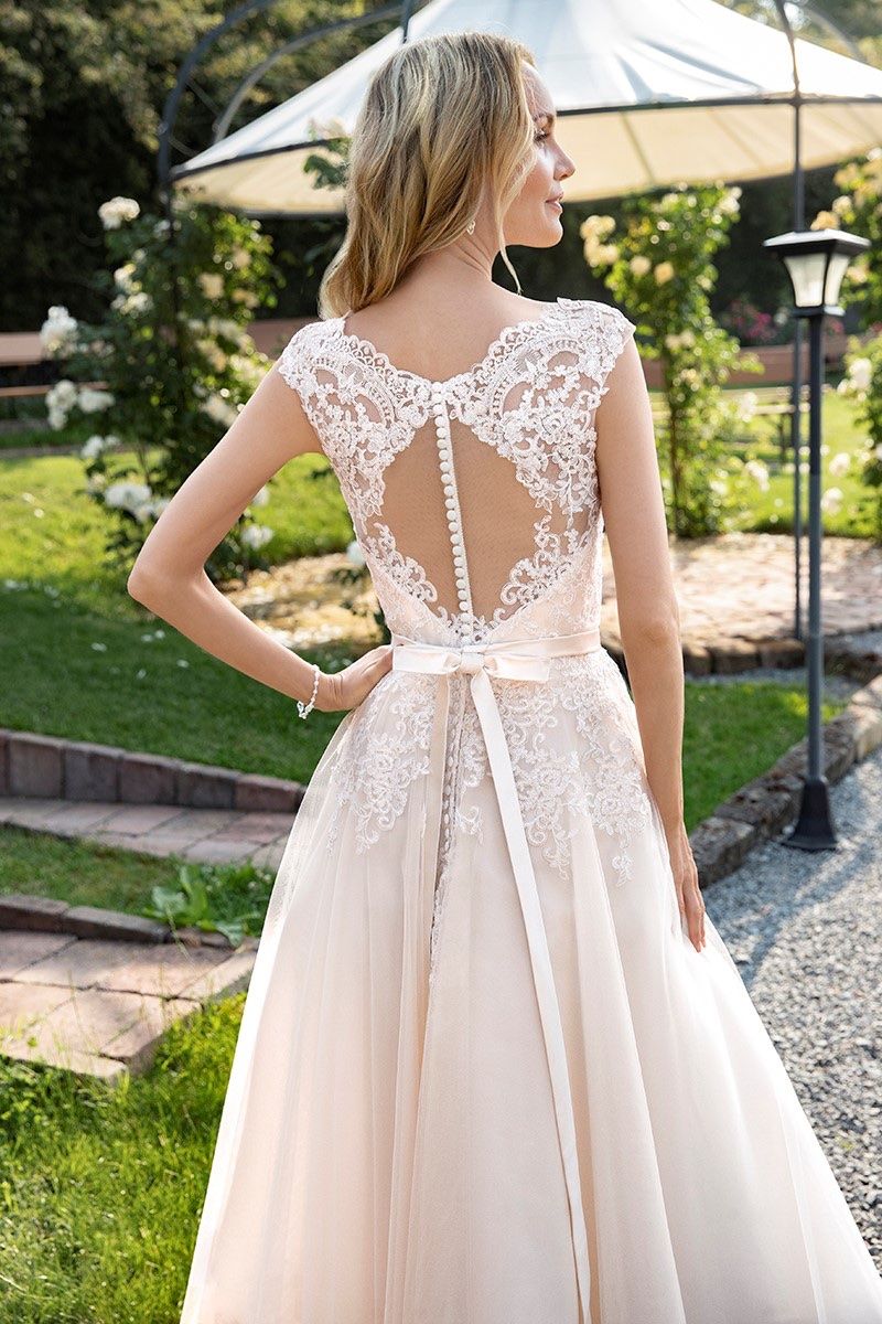 Vestiti: Hochzeitskleid Gr. 42/44 – Usato da Uzwil venduto da camarel565 1